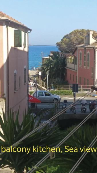 House Of Fly With Sea View, Front The Beach - Savona