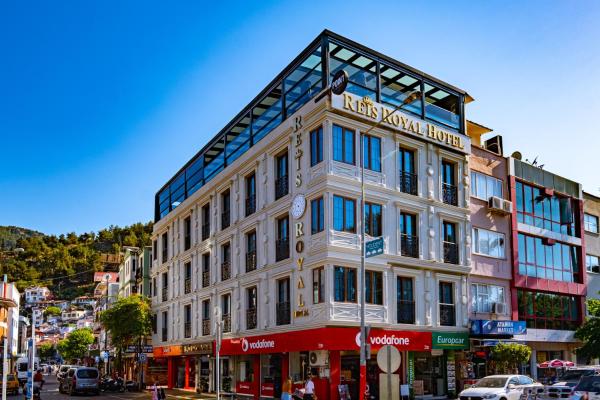 Nella foto è visibile l'oggetto Reis Royal Hotel situato nella città di Fethiye.