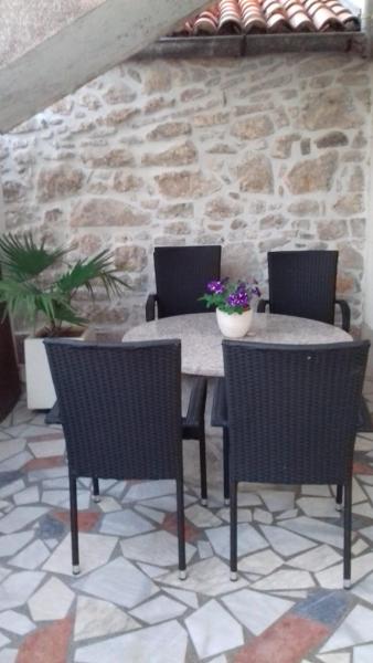 Nella foto è visibile l'oggetto Apartment Magdic situato nella città di Brzac.