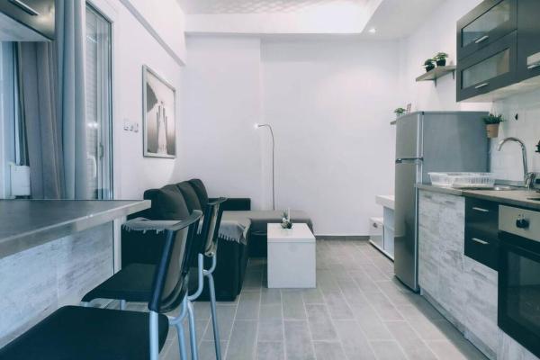 A la foto es mostra l'objecte Deluxe Apartment by Prima Lodging situat a la ciutat de Kalamariá.