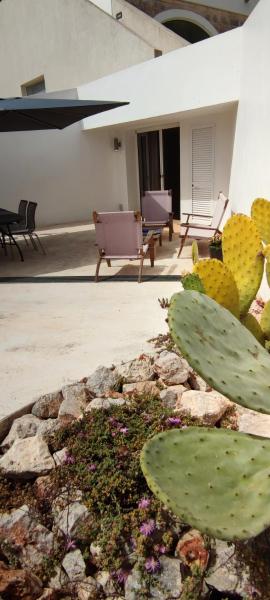 A la foto es mostra l'objecte Casa Gorgole situat a la ciutat de Ostuni.
