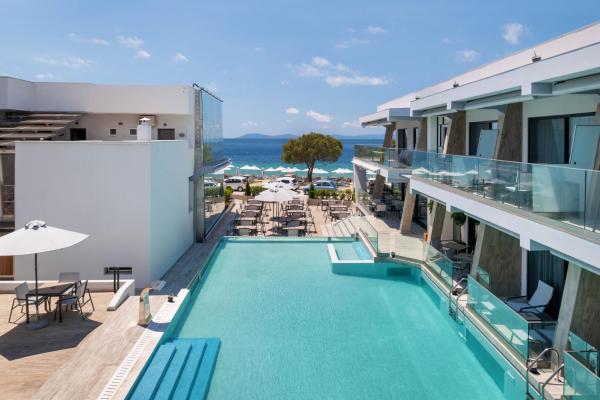 Nella foto è visibile l'oggetto Akti Toroni Boutique Hotel situato nella città di Toroni.