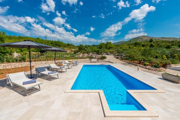Villa Pizzelli - Croatia