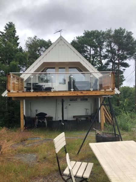 A la foto es mostra l'objecte Kjekstadveien 22 Homborsund situat a la ciutat de Jordtveit.
