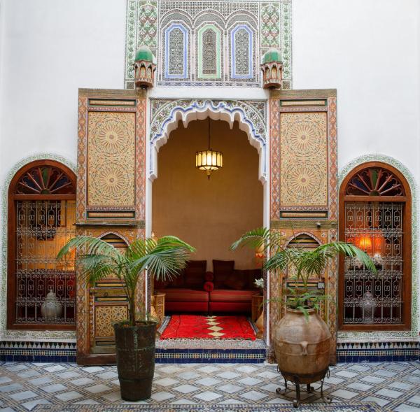 A la foto es mostra l'objecte Riad Idrissy situat a la ciutat de Fes.