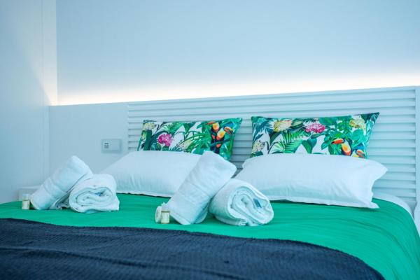 Foto 8: Ocean 52 by Rent4All