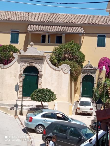 Zdjęcie 2: Vacations in Corfu-Antiperni by CorfuEscapes