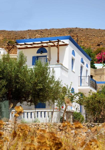 A la foto es mostra l'objecte Petroula Apartments II situat a la ciutat de Emborios Kalymnos.