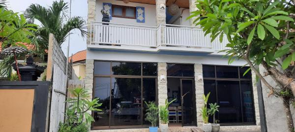 Op de foto is het object Turtle Island Homestay te zien, gelegen in de stad Pulau Serangan.