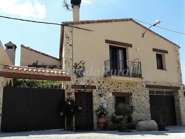 A la foto es mostra l'objecte Apartamento Rurales El Mirador de Carboneras situat a la ciutat de Reíllo.