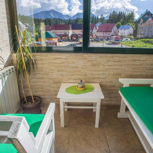 A la foto es mostra l'objecte GLORIA Apartman situat a la ciutat de Žabljak.