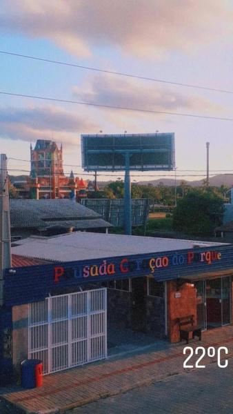 A la foto es mostra l'objecte Pousada Coração do Parque situat a la ciutat de Penha.