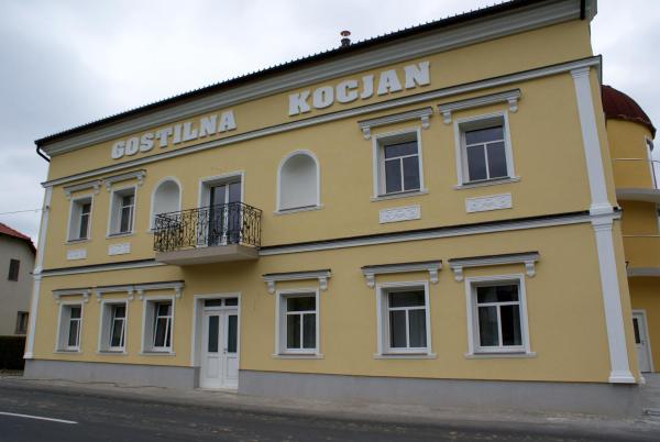 На фото показан объект Gostilna in prenočišče KOCJAN, расположенный в городе Bizeljsko.