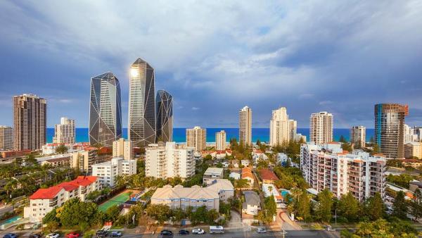 Surfers Superior 2 Bedroom Apartments With Ocean View - Surfers Paradise
