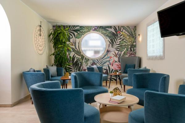 A la foto es mostra l'objecte Hotel Rondinella e Viola situat a la ciutat de Rímini.