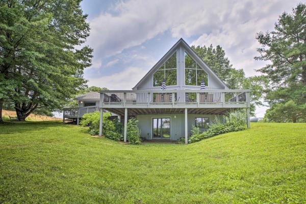 Lake Cumberland Home With Deck And Water Access! - Kentucky