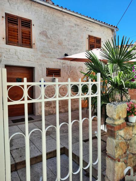 Joseph's Yard Apartment - Rovinj