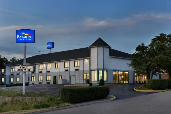Na fotografii je vidět objekt Baymont by Wyndham Winchester nacházející se ve městě Mount Sterling.