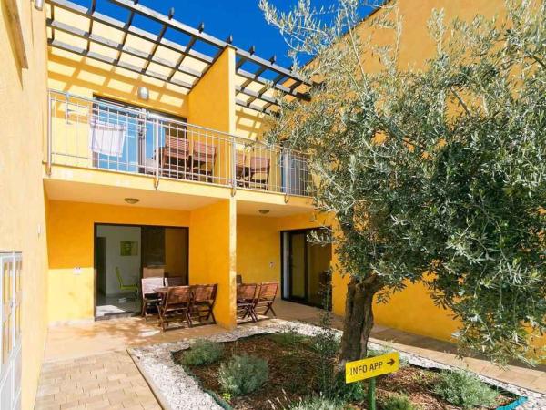 På billedet ses objektet Apartments in Umag - Istrien 12161 beliggende i byen Umag.