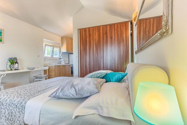 Studio in Olive Grove close to Split and Trogir的照片1