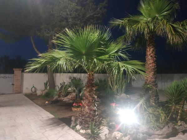 Na zdjęciu widoczny jest obiekt B&B HOUSE BEN położony w mieście Punta Prosciutto.