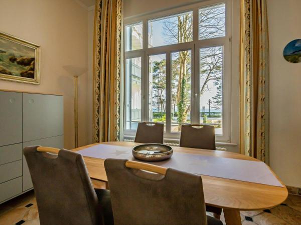 A la foto es mostra l'objecte Strandvillen Binz - Ferienwohnung mit 2 Schlafzimmern SV-704 situat a la ciutat de Binz.