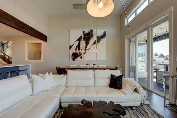 Ruby Peak Spacious & Comfortable Home - 30 day minimum home photo 9