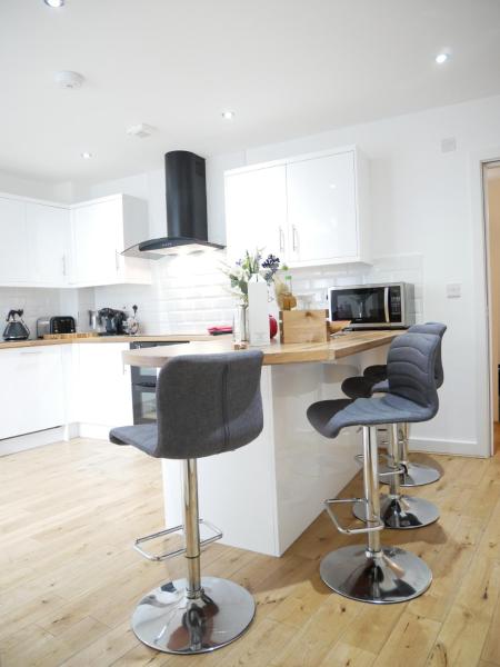 The Birketts Inn, 4 - Bed, Sleeps 8, Pets Welcome - Ulverston