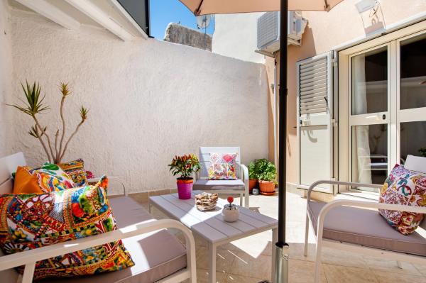 A la foto es mostra l'objecte Mea Apartment situat a la ciutat de Noto.