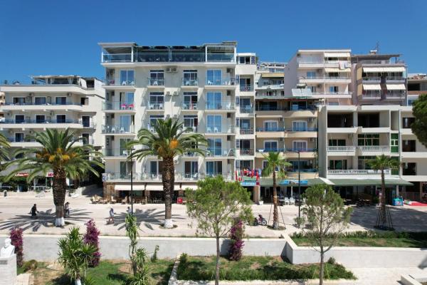 Republika Hotel, Sarandë
