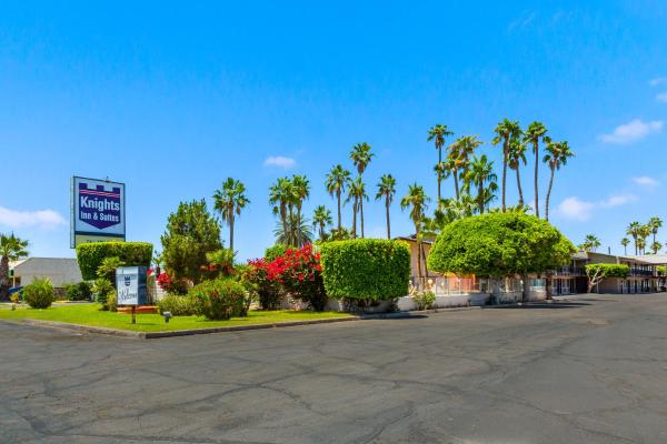 A la foto es mostra l'objecte Knights Inn Yuma situat a la ciutat de Yuma.