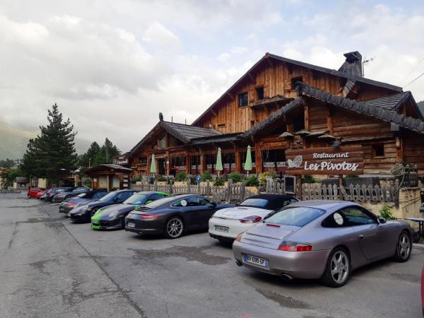 A la foto es mostra l'objecte Hotel l'Ecureuil situat a la ciutat de Auron.