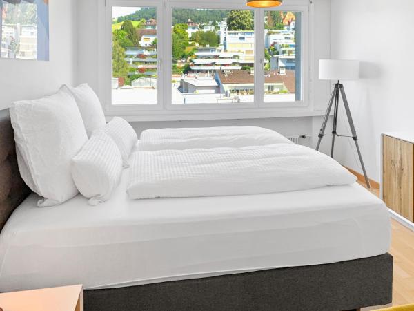 Foto 7: ARISER - Zug Mountain View Business Apartment