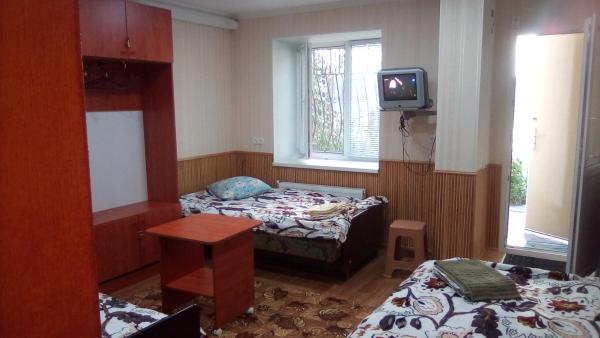 Zdjęcie 4: 1-я Слободская, 17А, угол проспекта Центрального, 3 дивана, Wi-Fi, отдельный вход.