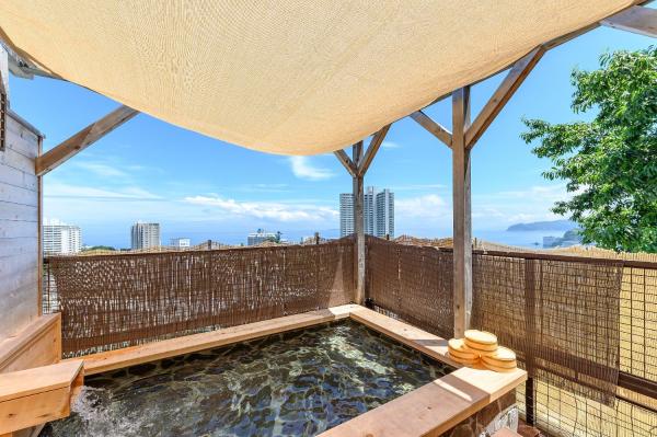 На фото показан объект Lectore Atami Momoyama - TKP Hotels & Resorts, расположенный в городе Атами.