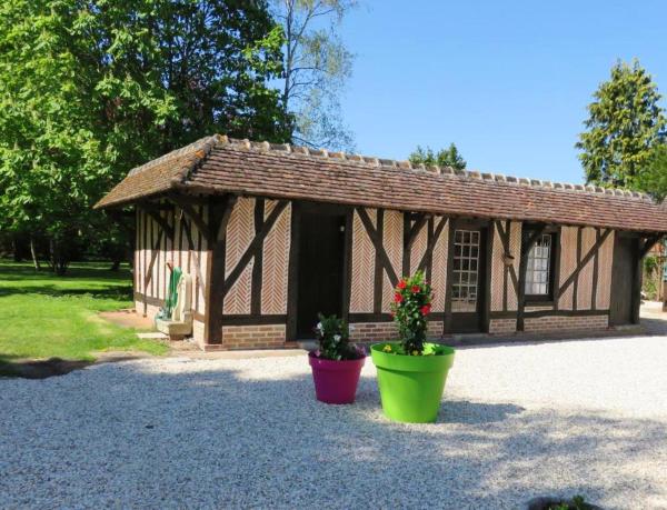 A la foto es mostra l'objecte Maison charmante à Souvigny-en-Sologne avec jardin situat a la ciutat de Chaon.