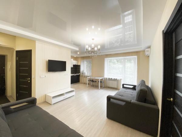 A la foto es mostra l'objecte Spacious 1-bedroom near Most City Center situat a la ciutat de Dnipró.