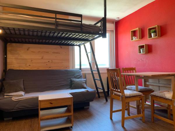 Na zdjęciu widoczny jest obiekt Appartement Superdevoluy Le Petit Suisse położony w mieście Dévoluy.