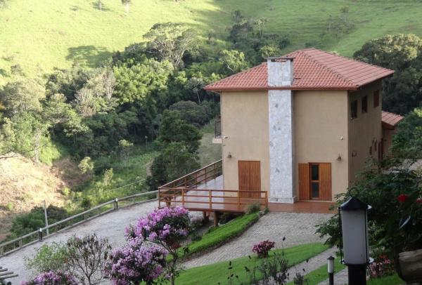 Na foto é possível ver o objeto Villa Piccola Italia localizado na cidade de Santo Antônio do Pinhal.
