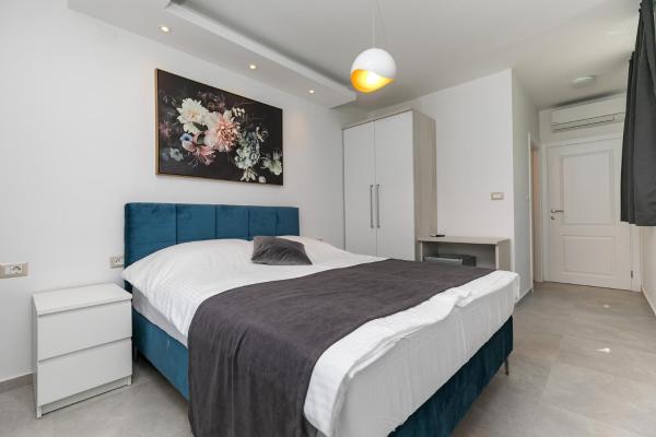 A la foto es mostra l'objecte Nadija Apartmani situat a la ciutat de Poreč.