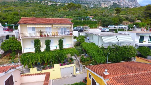 Apartmani Vranjes 2 - Podgora, Croatia