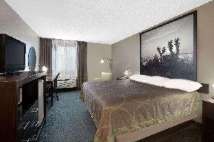 Fotografia 7: Super 8 by Wyndham Victoria/North/Mall Area