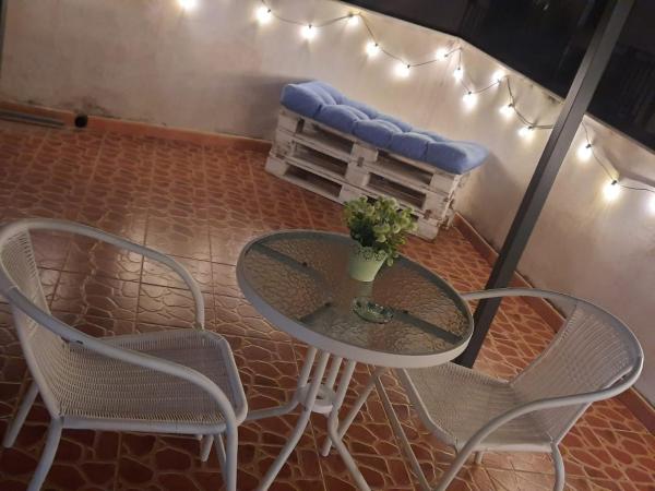 På bildet vises objektet La terrazza sul vicolo som ligger i byen Palermo.