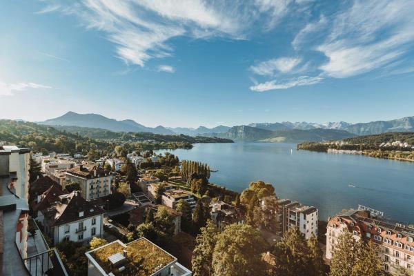 A la foto es mostra l'objecte Art Deco Hotel Montana Luzern situat a la ciutat de Lucerna.