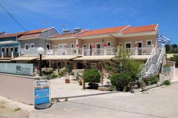 Santa Barbara Lakis Apartments - Kavos