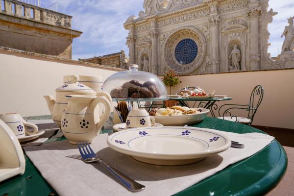 Op de foto is het object B&B I sei volti Lecce te zien, gelegen in de stad Lecce.