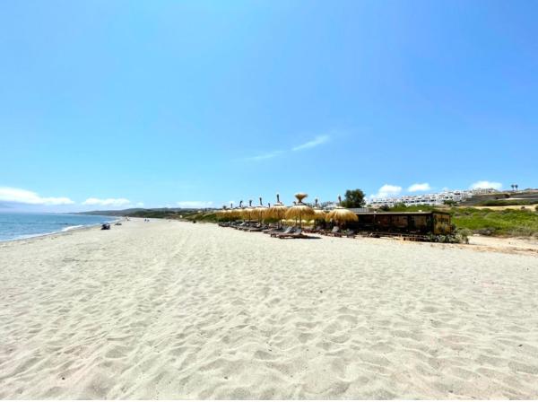 Na zdjęciu widoczny jest obiekt AMAZING 3bedroom sea view apartment LINKS II Alcaidesa SPAIN położony w mieście La Alcaidesa.