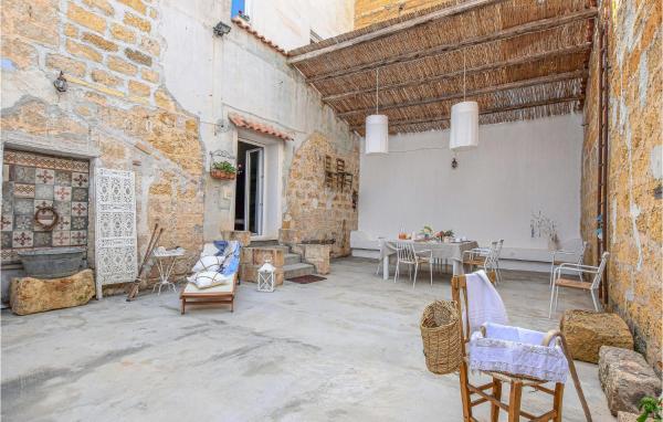 2 Bedroom Amazing Apartment In Trappeto - Trappeto