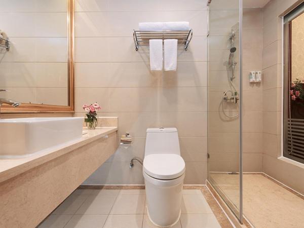 Na zdjęciu widoczny jest obiekt Vienna Hotel Zhongshan XiaoLan położony w mieście Nantou.