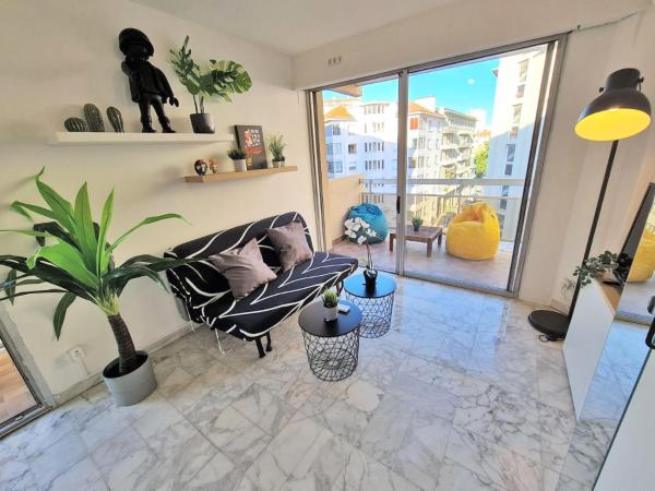 Zdjęcie 6: GregBnb - T2 Pleine Ville - CLIMATISE - BALCON - 2